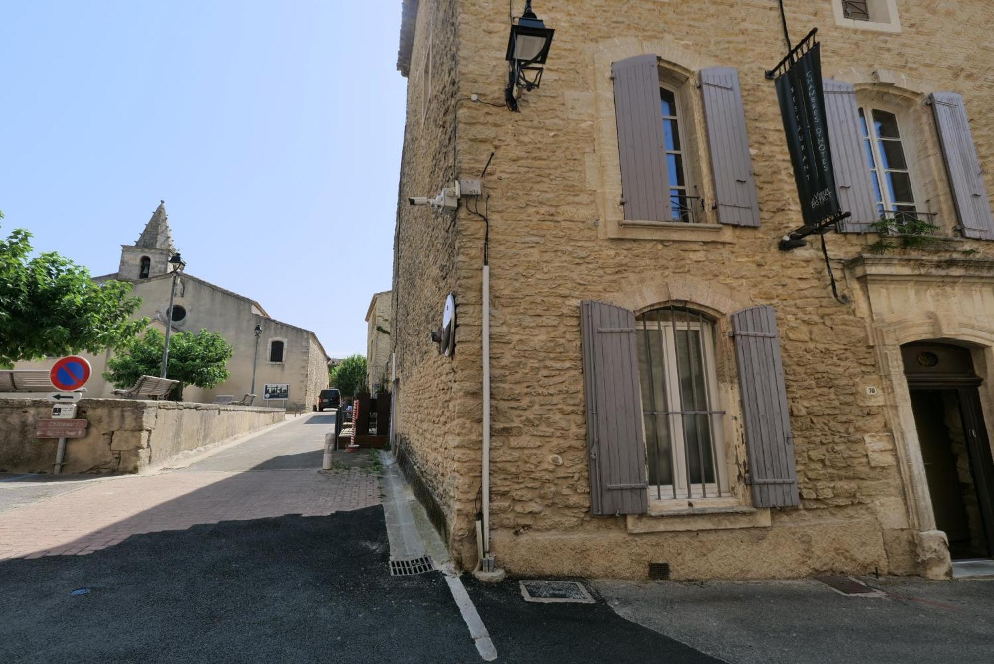 Chambres Du Vieux Bistrot Cabrieres-d'Avignon Exterior foto