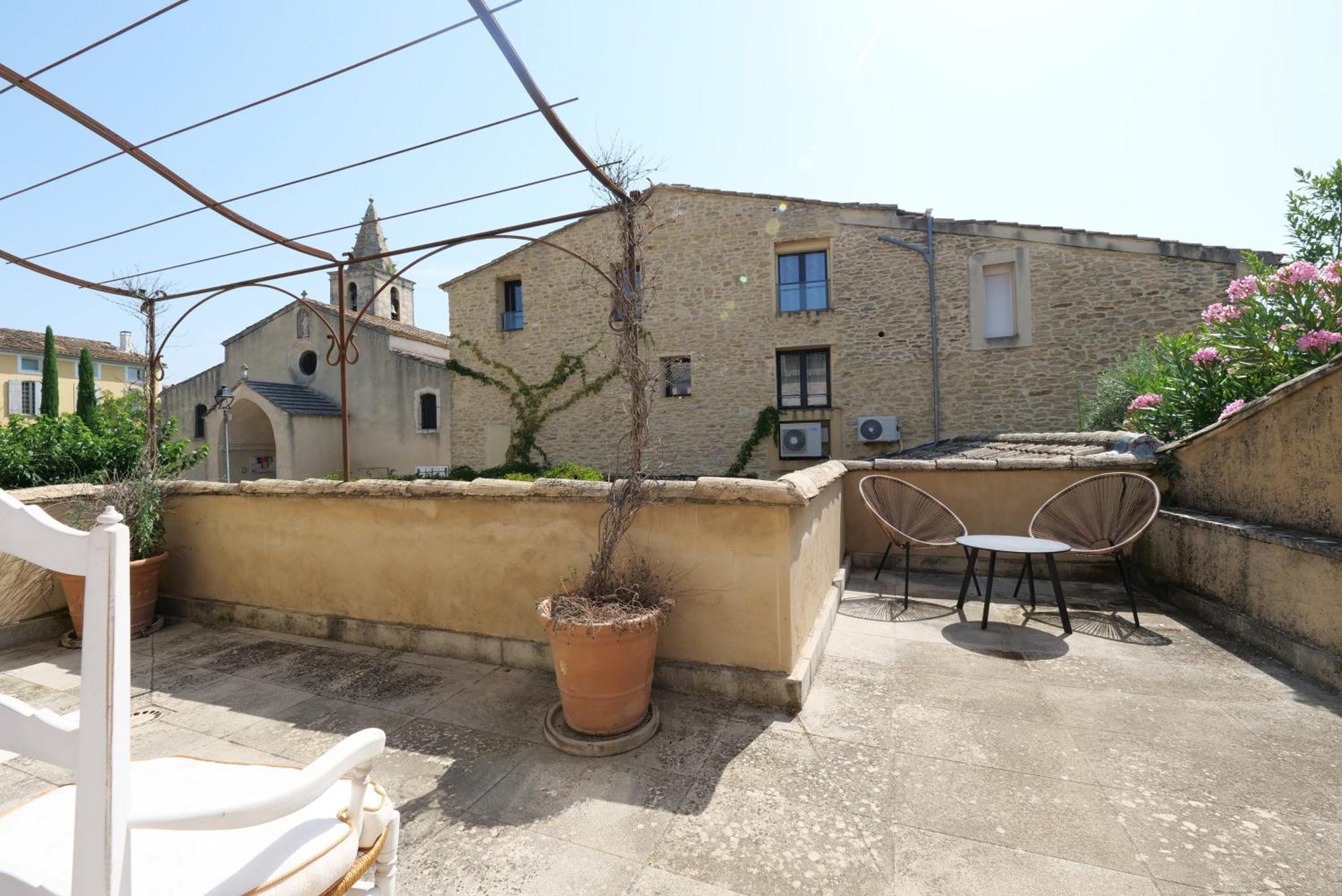 Chambres Du Vieux Bistrot Cabrieres-d'Avignon Exterior foto